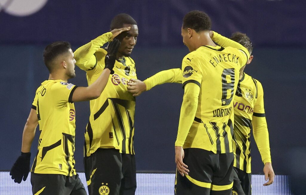 1444x920 le borussia dortmund reste sur deux larges victoires et peut faire chuter le leader