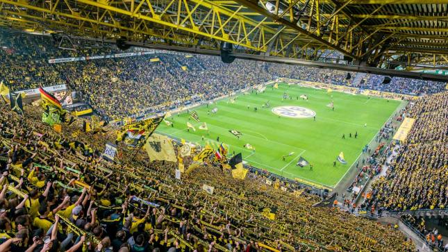 borussia dortmund stadion.jpg