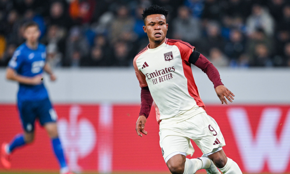 transferts lyon gift orban va signer en bundesliga 1000x600.png